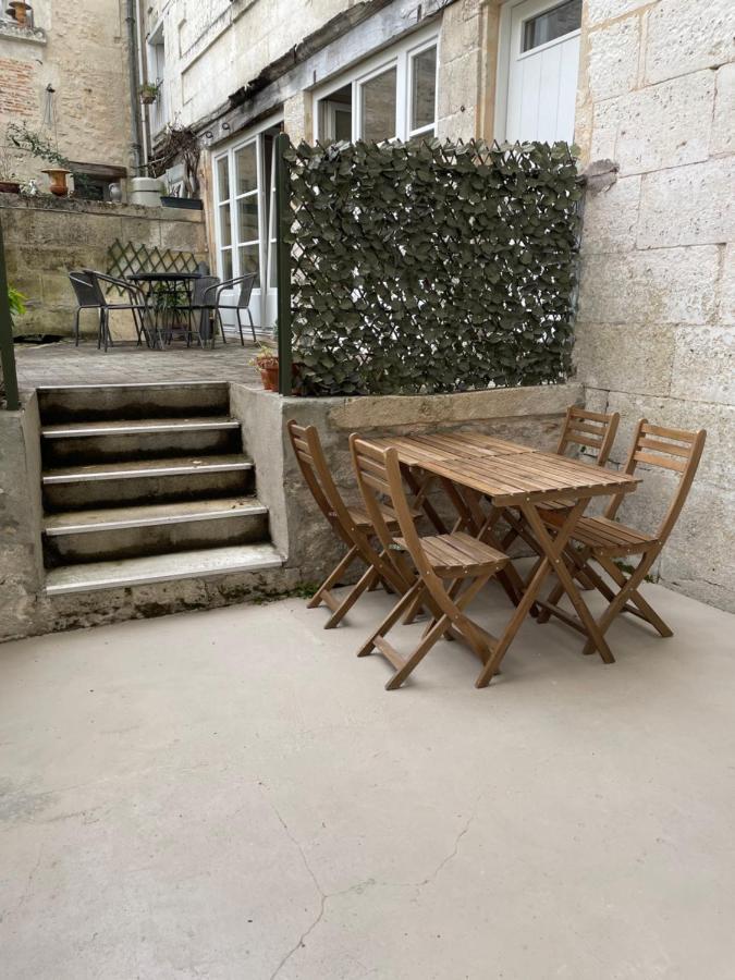 Auberge Du Boisne Villebois-Lavalette Екстериор снимка