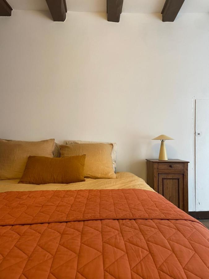 Auberge Du Boisne Villebois-Lavalette Екстериор снимка