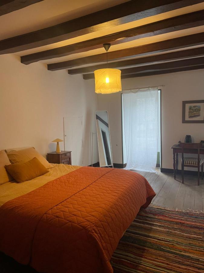 Auberge Du Boisne Villebois-Lavalette Екстериор снимка